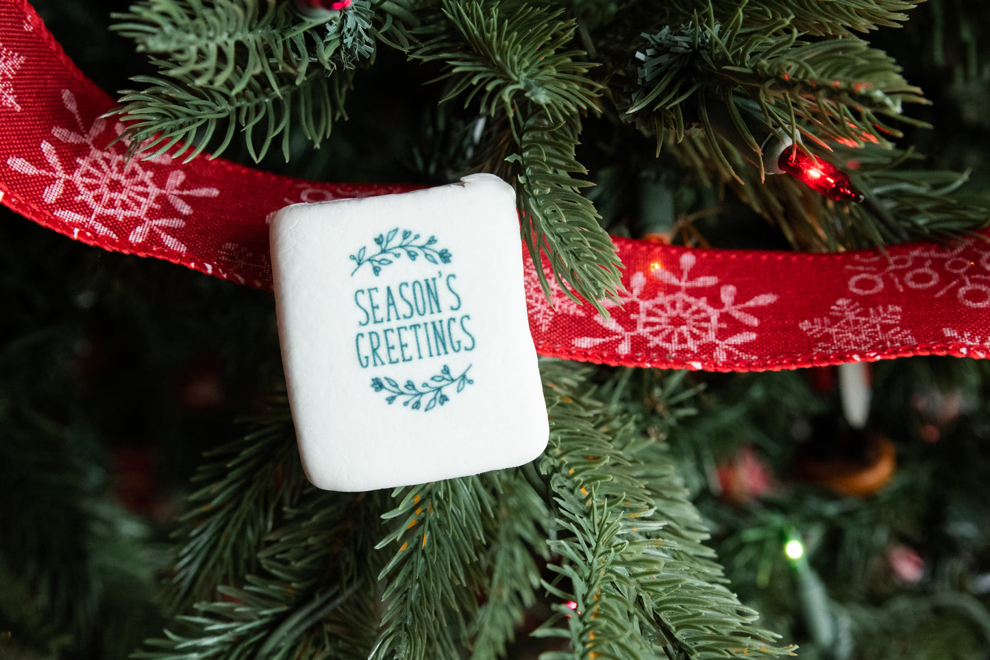 Sweet Stocking Stuffers: Custom Printed Marshmallows in Personalized Gift Box