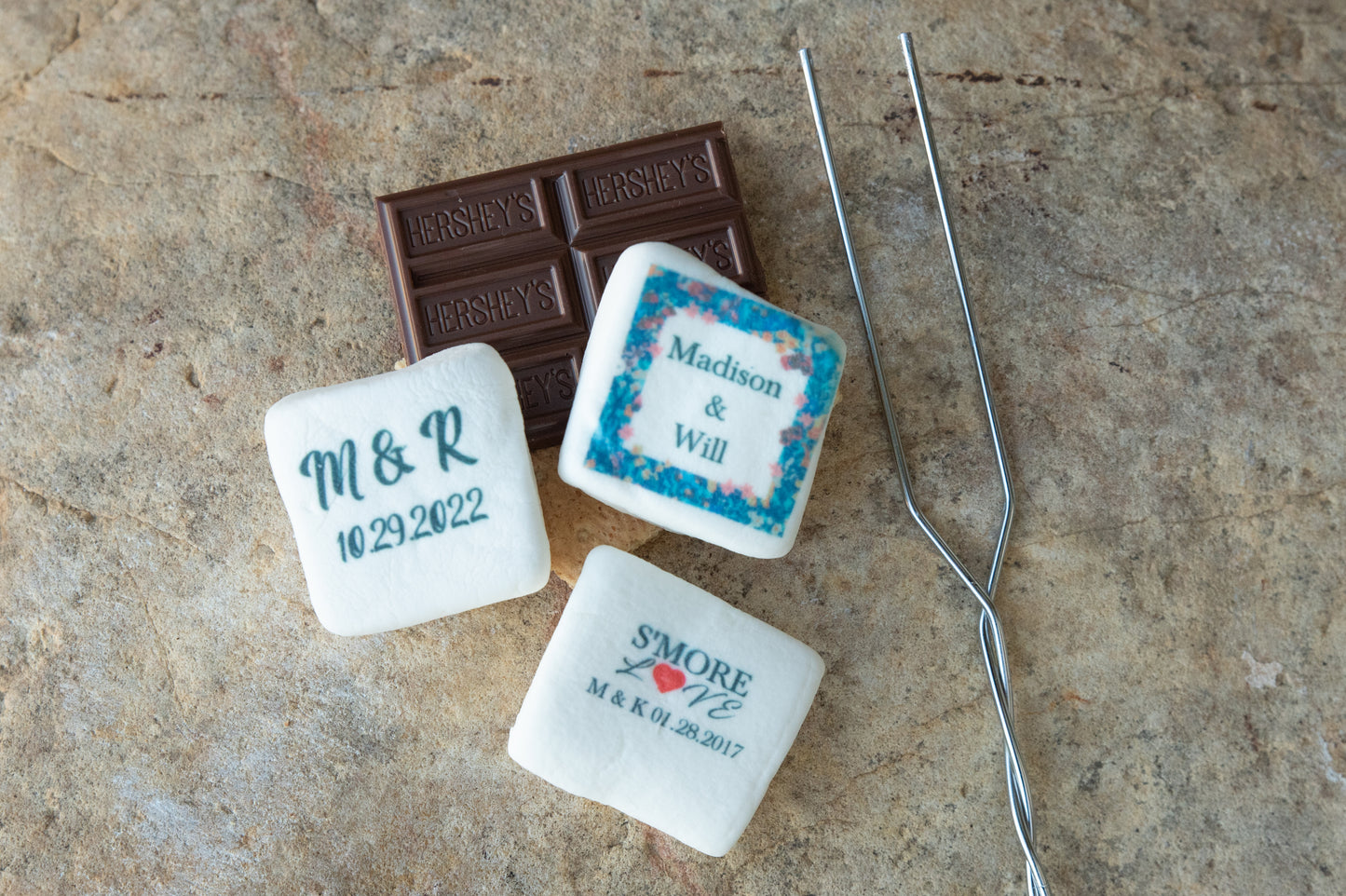 S'more Wedding Favors with Custom Text or Images - A Unique Treat for Guests