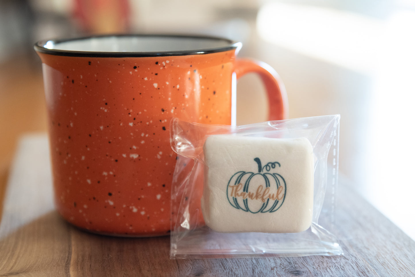 S'more Wedding Favors with Custom Text or Images - A Unique Treat for Guests